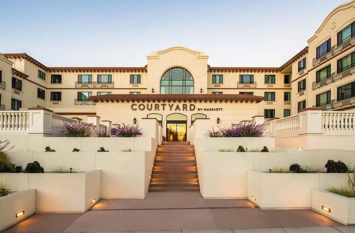 The Courtyard Santa Cruz, a California hotel design by San Francisco architect AXIS/GFA Architecture + Design